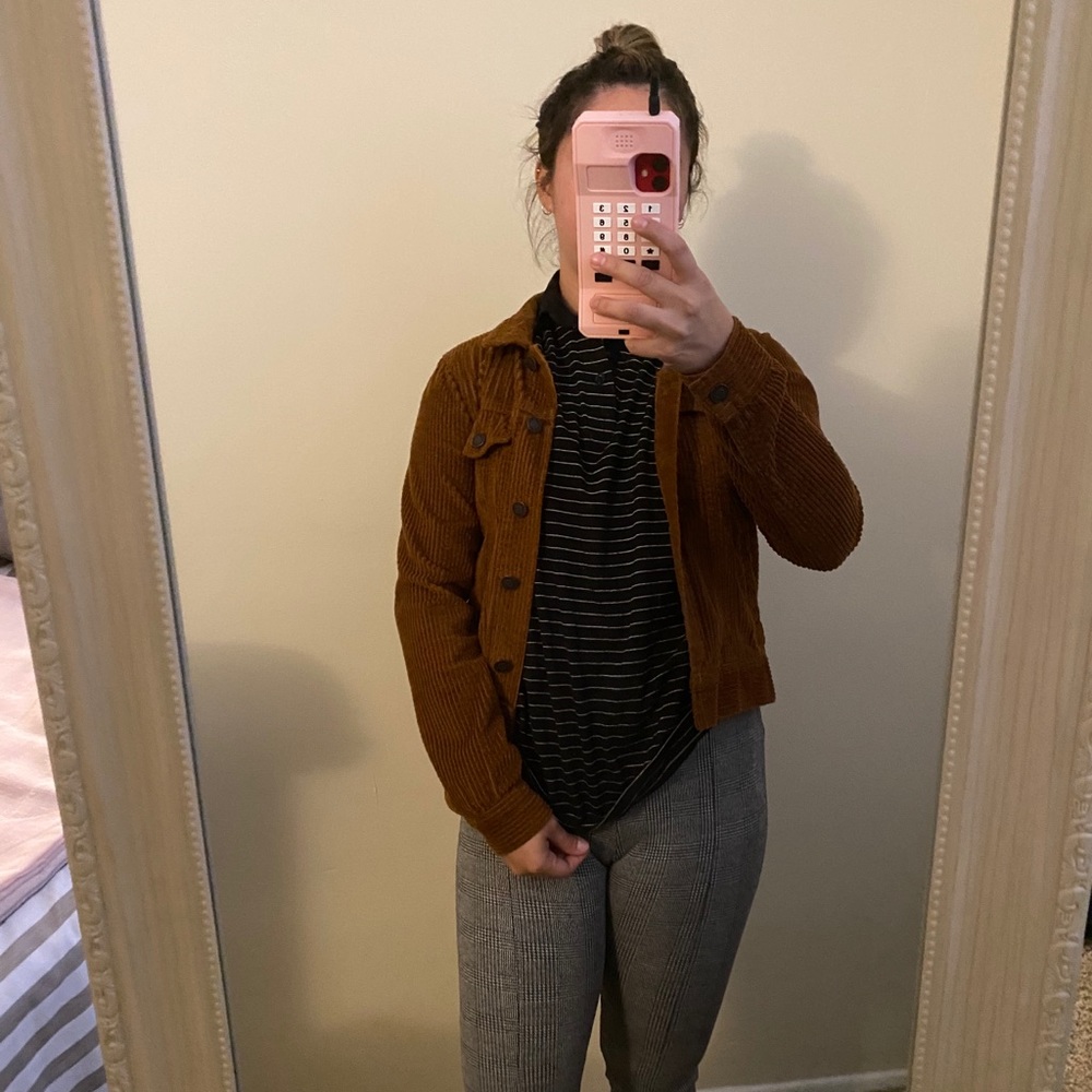 Top and Bottom - Picture 4 of 9